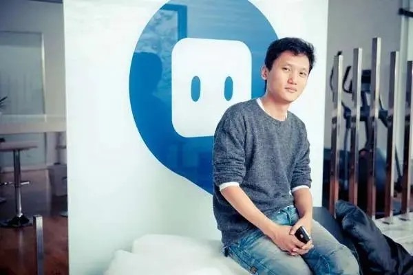 想找人聊天应该去那个APP？